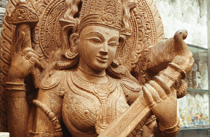 Vidya-Dayini: Die Bedeutung von Wissen aus Indien & Nepal