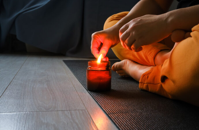 Trataka: Die traditionelle Kerzenmeditation der fernöstlichen Lehren